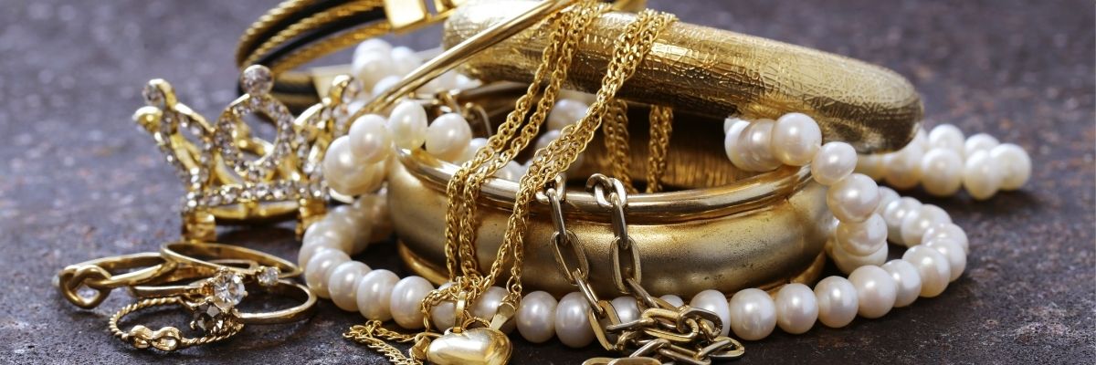 Bronzluğu Öne Çıkaracak Takı ve Aksesuarlar