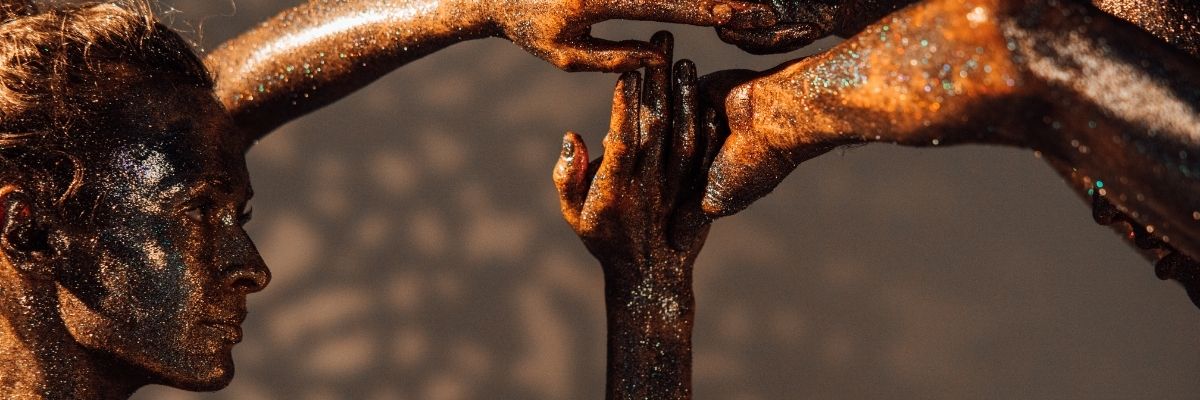 Mevsim Geçişlerinde Bronz Cilt Nasıl Korunur