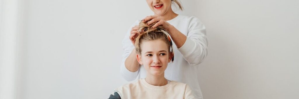 Canlı ve Sağlıklı Görünümün Sırrı Etkili Saç Bakımı Yöntemleri